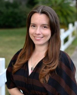 Erin Foster Drennan ('16) - 2022 Stetson Physics Featured Alumna.jpg